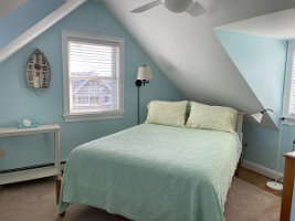 307.Third Floor Bedroom